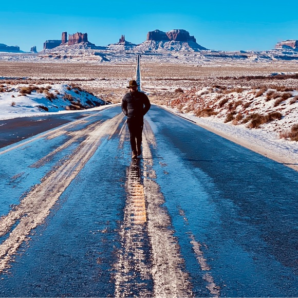 Meet your Posher, Jonathan - Picture 1 of 1